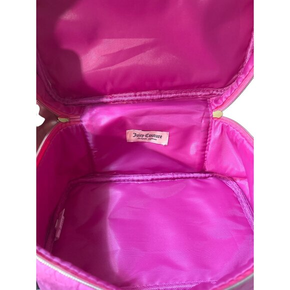 Juicy Couture NWOT Pink Velvet Embossed Crown Zipper Makeup Bag With Gold Handle - Picture 8 of 8
